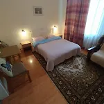 Rest Zelena Апартаменты